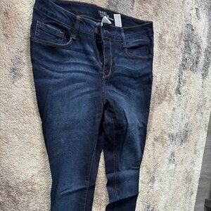 Women's Time and Tru Jeans size 16 super skinny